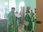 Епископ Дионисий возглавил престольное торжество храма святого благоверного князя Александра Невского с. Петровка