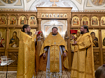 Митрополит Воронежский и Лискинский Сергий возглавил богослужение в Алексиево-Акатовом монастыре г. Воронежа