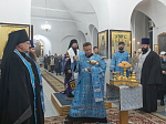 В преддверии престольного праздника епископ Дионисий совершил всенощное бдение в Казанском храме города Павловска