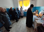 На окормляемых приходах благочиния совершены праздничные молебные пения и панихиды
