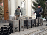Воинам полка 4-й танковой дивизии переданы печи-буржуйки
