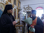 Преосвященнейший епископ Дионисий совершил Божественную литургию в Георгиевском храме села Терновое Острогожского района