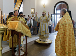 В Неделю 8-ю по Пятидесятнице епископ Дионисий совершил Божественную литургию в Воскресенском соборе Белогорского мужского монастыря