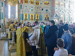В Прощеное воскресенье Правящий Архиерей совершил Божественную литургию в Свято-Ильинском кафедральном соборе города Россошь