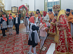 Епископ Россошанский и Острогожский Дионисий совершил Литургию в храме святых апостолов Петра и Павла с. Репьевка