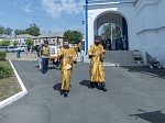 Правящий Архиерей совершил Божественную литургию в храме святых апостолов Петра и Павла с. Репьевка