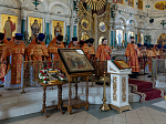 Преосвященнейший Дионисий, епископ Россошанский и Острогожский совершил Божественную литургию в Свято-Ильинском кафедральном соборе г. Россошь