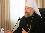 Преосвященнейший епископ Дионисий принял участие в работе круглого стола «Практическое исполнение монашеских обетов в условиях современности»