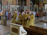 В канун праздника Всех святых, в земле Российской просиявших, Архипастырь совершил всенощное бдение в Ильинском кафедральном соборе Россоши