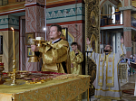 В день памяти Всех святых, в земле Российской просиявших, епископ Дионисий совершил Литургию в Ильинском кафедральном соборе города Россошь