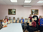 Священнослужитель и обучающиеся ЦРТДЮ посетили Центр общения старшего поколения в Каменском районе