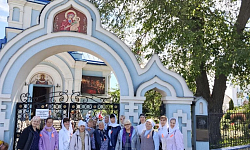 Паломническая группа из Богучарского благочиния посетила святы места Воронежской области