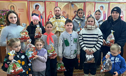 Клирик Богучарского благочиния поздравил юных жителей Кантемировского района с Рождеством Христовым