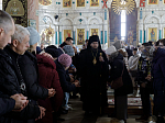 В Неделю Торжества Православия Правящий Архиерей совершил Божественную литургию в Свято-Ильинском кафедральном соборе города Россошь