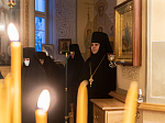 Митрополит Воронежский и Лискинский Сергий возглавил богослужение в Алексиево-Акатовом монастыре г. Воронежа
