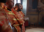 В субботу Светлой седмицы Преосвященнейший епископ Дионисий совершил Божественную литургию в Пантелеймоновском храме с. Пришиб