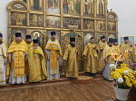 Епископ Дионисий совершил Божественную литургию в Никольском храме с. Урыв – Покровка Острогожского благочиния
