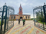 В храме Воздвижения Креста Господня села Манино Калачеевского района молитвенно встретили престольный праздник