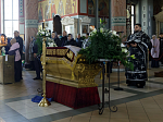 В Великую Субботу Правящий Архиерей совершил Литургию в Свято-Ильинском кафедральном соборе города Россоши