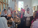 Настоятель Преображенского храма села Заболотовка провел экскурсию для школьников и представителей общественных организаций
