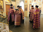 В день 50-летия архиерейской хиротонии Святейшего Патриарха Кирилла в Свято-Тихоновском соборном храме Острогожска состоялся благодарственный молебен
