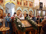 В Крещенский сочельник благочинный Каменского церковного округа иерей Сергий Папин совершил богослужения в Казанском храме поселка Каменка
