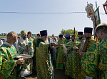Епископ Россошанский и Острогожский Дионисий совершил Божественную литургию в храме Святого Духа с. Петренково Острогожского района