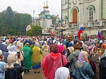 Духовенство и жители Калачеевского, Воробьевского и Петропавловского районов приняли участие в воронежском общегородском крестном ходе