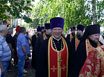 Преосвященнейший епископ Дионисий совершил Божественную литургию в Георгиевском храме села Терновое Острогожского района