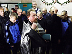 Благочинный, иеромонах Тихон (Жданов) совершил молебен в Верхнемамонском психо-неврологическом интернате