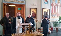 В Свято‑Тихоновском соборном храме города Острогожска совершено заупокойное богослужение по воинам‑интернационалистам