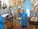 В праздник Казанской иконы Божией Матери Преосвященнейший епископ Дионисий совершил Литургию в Казанском храме пгт. Каменка