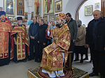 Правящий Архиерей совершил Божественную литургию в храме сщмч. Петра, митрополита Крутицкого, и освятил колокола для храмовой звонницы на малой родине святого