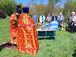 Молебен у руинированного храма села Верхний Ольшан