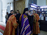 Глава Россошанской епархии совершил Божественную литургию в храме святого мученика Иоанна Воина города Богучар