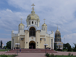 Глава Россошанской епархии возглавил служение молебна святым Петру и Февронии Муромским в Свято-Ильинском кафедральном соборе г. Россошь