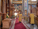 Епископ Россошанский и Острогожский Дионисий сослужил главе Воронежской митрополии за всенощным бдением в канун праздника Собора Воронежских святых