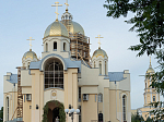 В канун праздника Святой Троицы Преосвященнейший епископ Дионисий совершил всенощное бдение в Свято-Ильинском кафедральном соборе г. Россошь