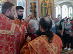 Преосвященнейший Дионисий епископ Россошанский и Острогожский совершил Литургию в храме Архистратига Божия Михаила г. Острогожска