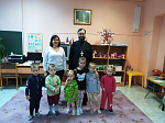 Настоятель Никольского храма с. Бабка посетил сельский детский сад