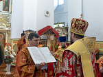 Епископ Россошанский и Острогожский Дионисий совершил Литургию в храме святых апостолов Петра и Павла с. Репьевка