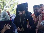 Преосвященнейший епископ Дионисий совершил Божественную литургию в Георгиевском храме села Терновое Острогожского района