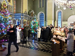 В Свято-Троицком храме поселка Кантемировка торжественно встретили Рождество Христово