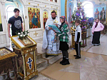 В храме Успения Пресвятой Богородицы города Калач воспитанников Воскресной школы поздравили с Рождеством Христовым