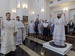 В день престольного праздника Архипастырь совершил Божественную литургию в храме Всемилостивого Спаса города Россошь
